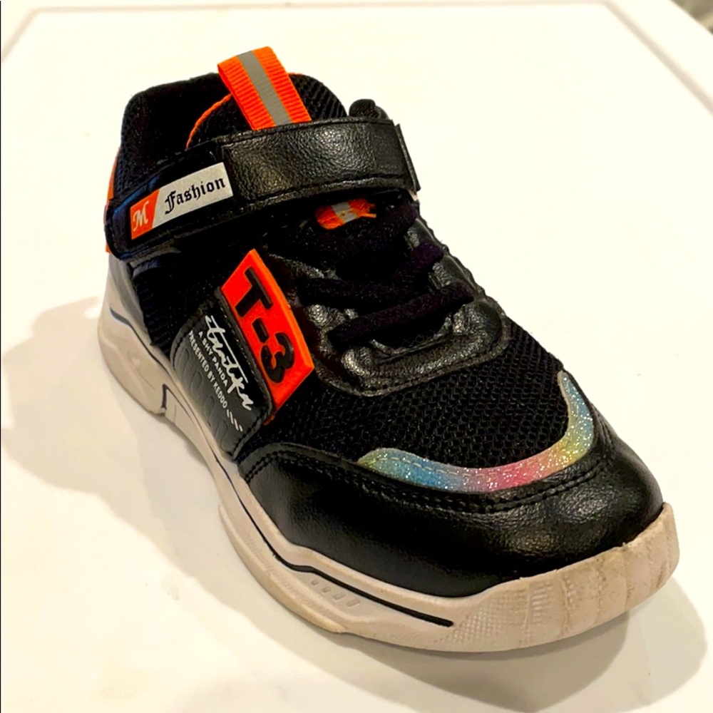 Kids shoes confortable running shoes size 4.5